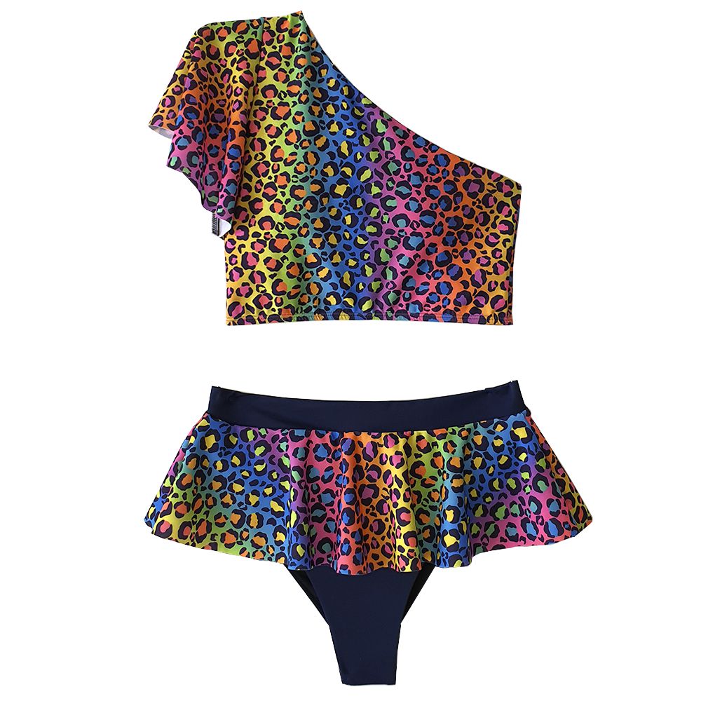 Bikini con falda y olanes hecho en México